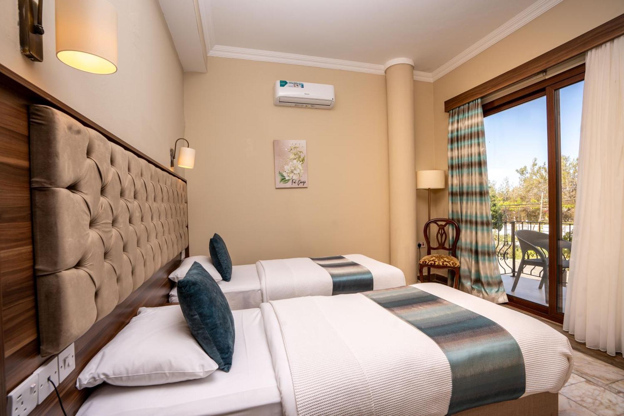 Meryem'S Hotel Ájosz Epíktitosz Kültér fotó
